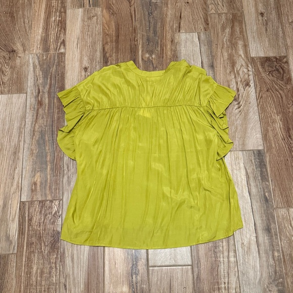 Entro Gabby Ruffle Sleeve Top - Picture 4 of 4